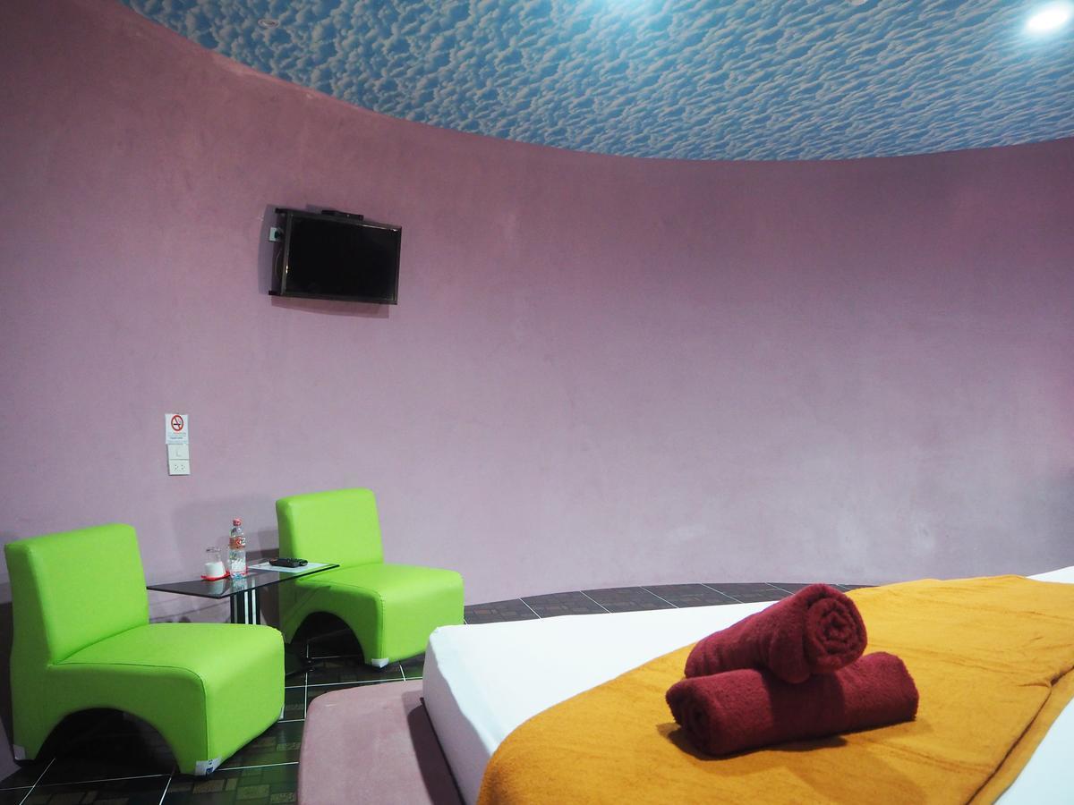 Motel Fruit House Pattaya Landkreis Landkreis Bang Lamung Exterior foto