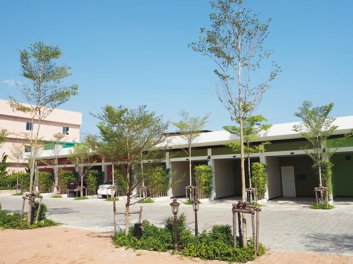 Motel Fruit House Pattaya Landkreis Landkreis Bang Lamung Exterior foto