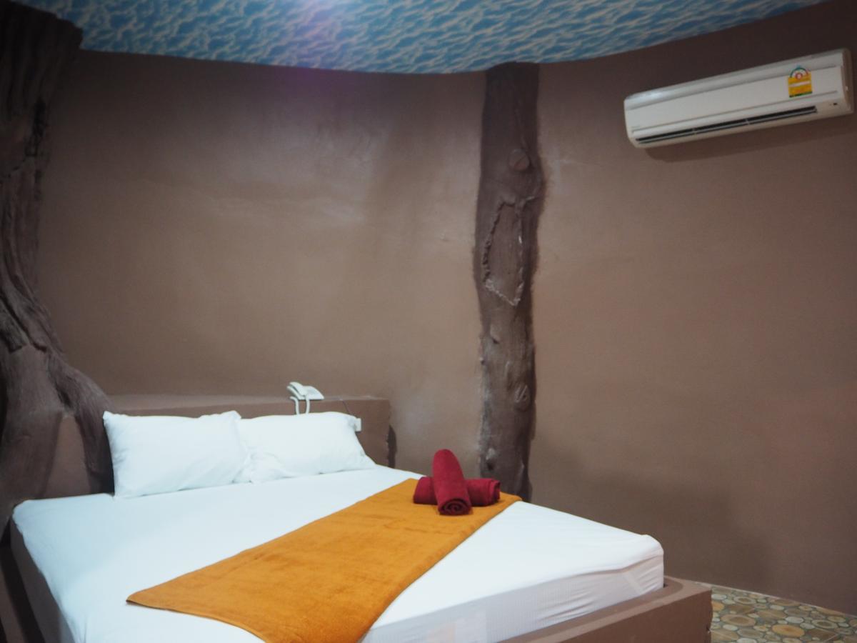 Motel Fruit House Pattaya Landkreis Landkreis Bang Lamung Exterior foto