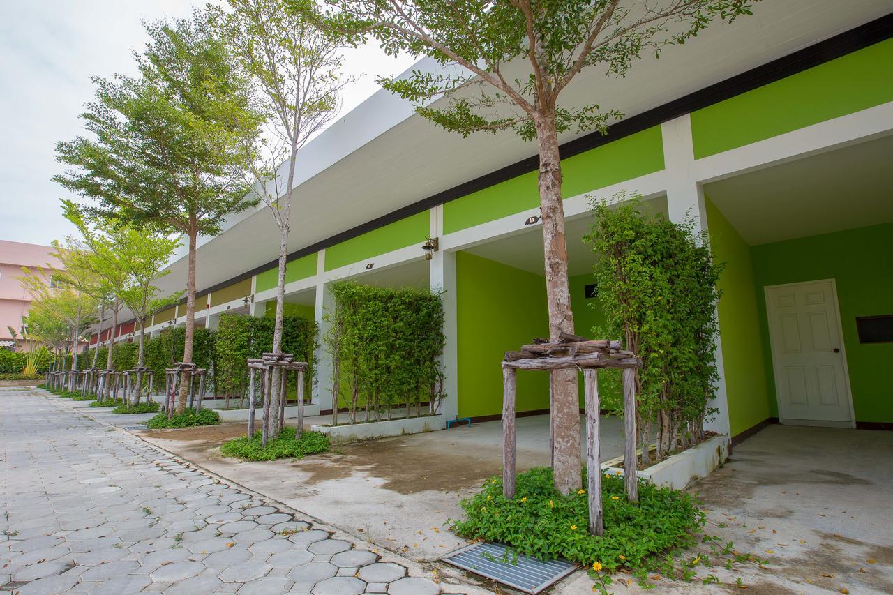 Motel Fruit House Pattaya Landkreis Landkreis Bang Lamung Exterior foto