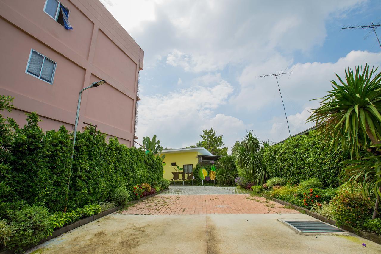 Motel Fruit House Pattaya Landkreis Landkreis Bang Lamung Exterior foto